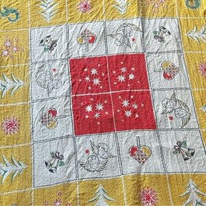 Vintage Scandinavian-style Christmas Tablecloth / Table Cover w/ Charming Print